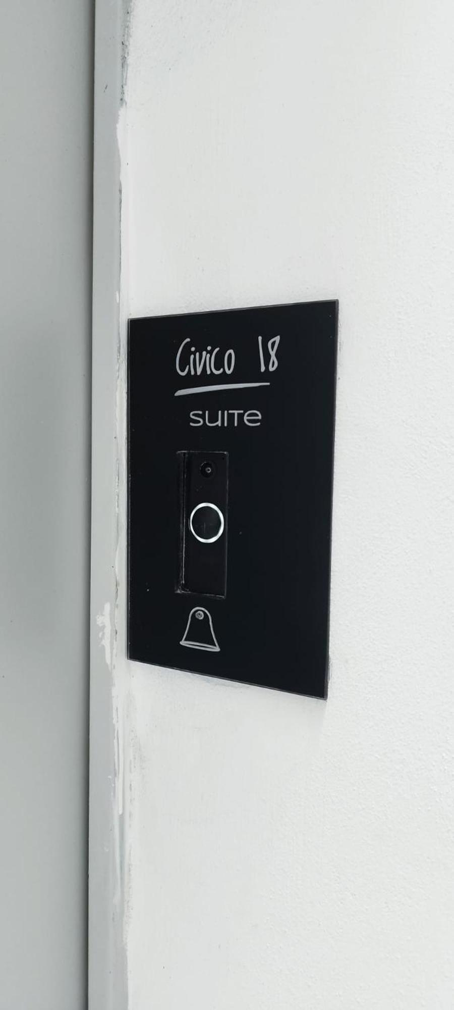 Civico 18 Suite Napoli Dış mekan fotoğraf